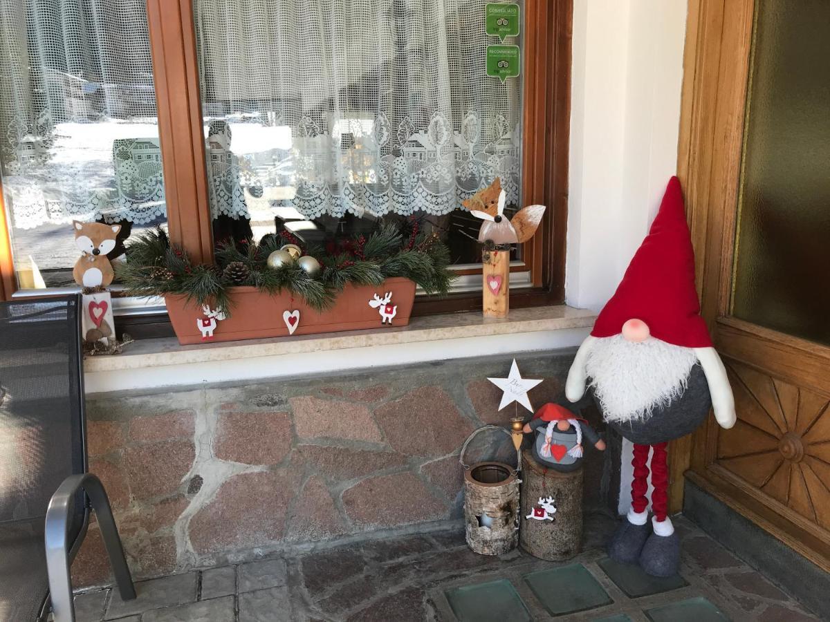Garni La Vara Corvara In Badia Bagian luar foto